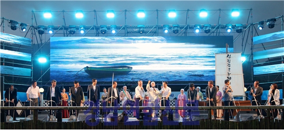 ▲ 지난 해 개최된 2019 섬진강 재첩축제사진